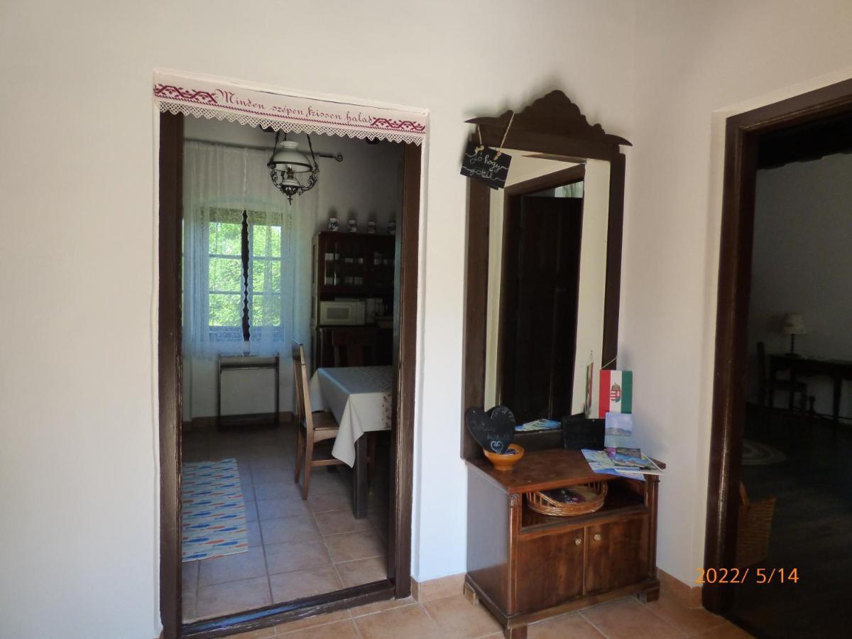 Badacsonyi Preshaz Villa Badacsonytomaj Exterior photo